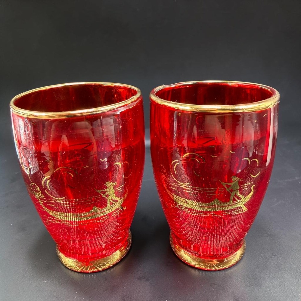Italian Ruby Red Glass Tumblers Gold Gilt Venetian Gondola Scene Set 2 Vintage